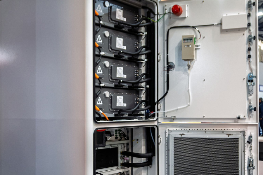 Air-Cooled Energy Storage Cabinet